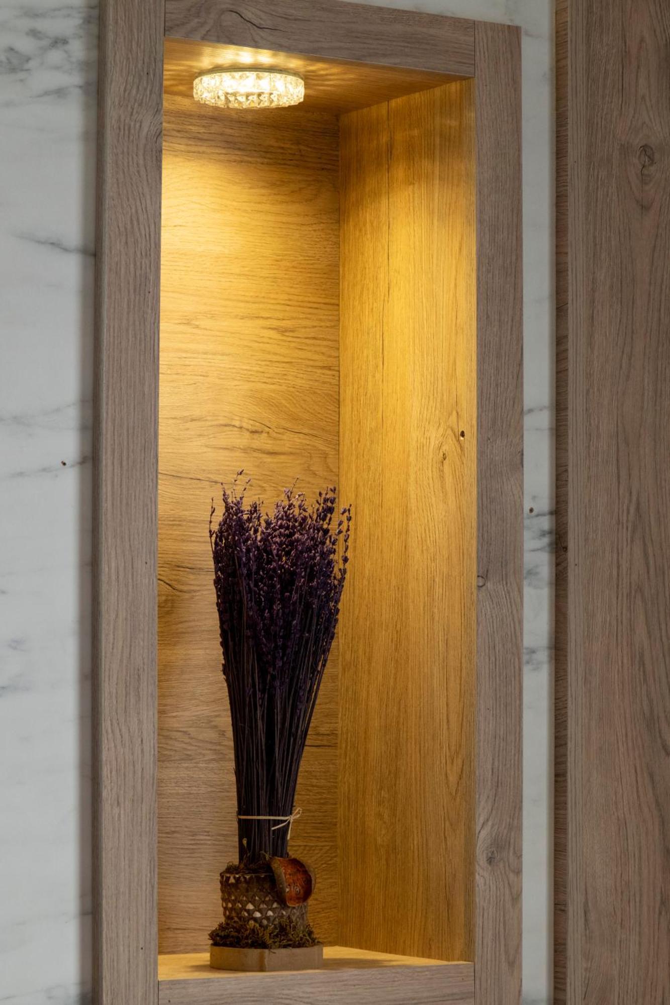 Lavender Airport Hotel Arnavutkoy Bagian luar foto