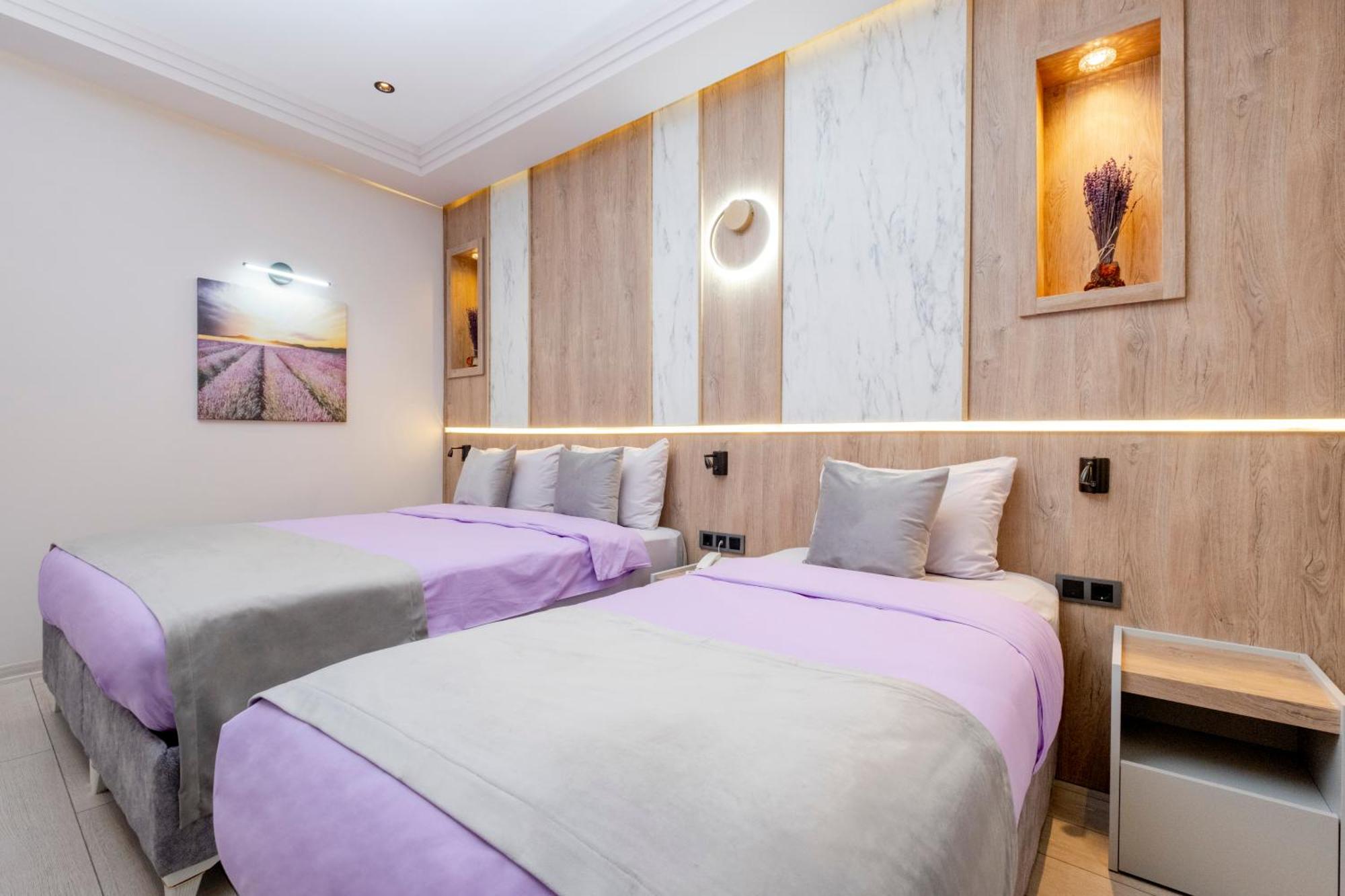 Lavender Airport Hotel Arnavutkoy Bagian luar foto
