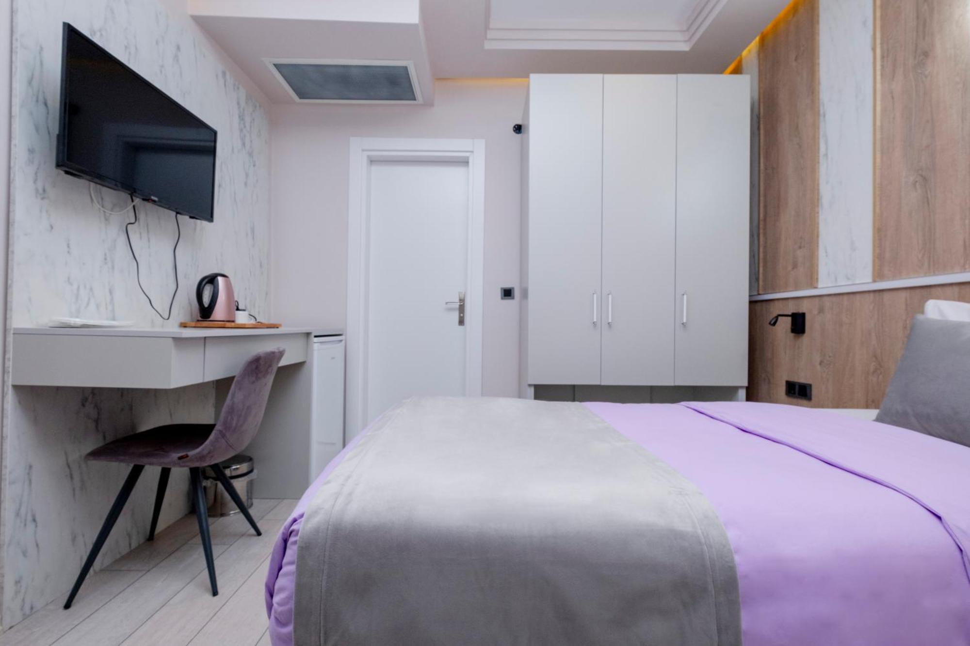 Lavender Airport Hotel Arnavutkoy Bagian luar foto
